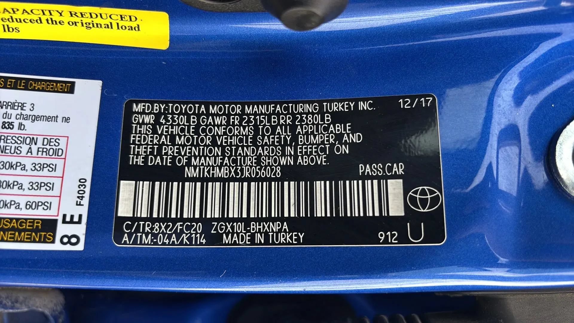 Used 2018 Toyota C-HR XLE FWD image 31