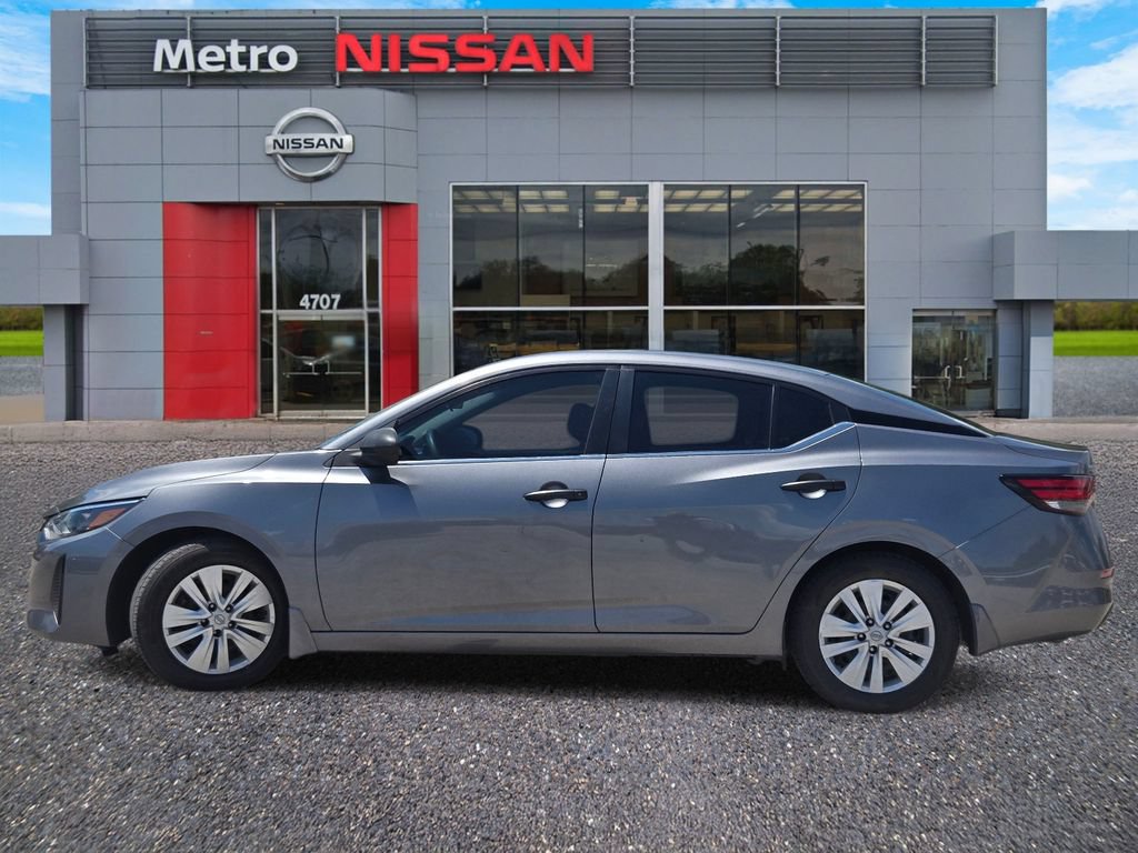 Certified 2024 Nissan Sentra S FWD image 3