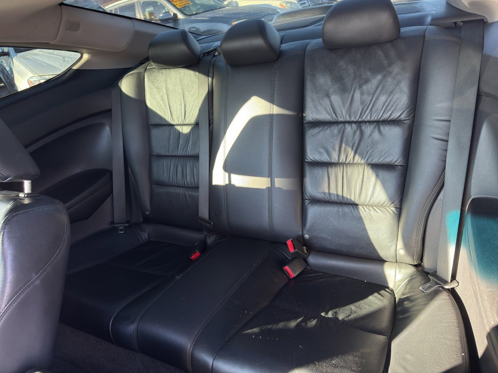 Used 2011 Honda Accord EX-L image 12