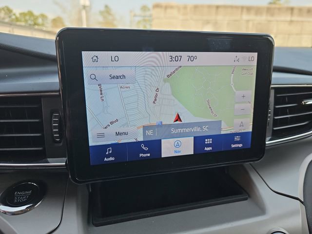 Used 2022 Ford Explorer XLT w/ Equipment Group 202A image 26