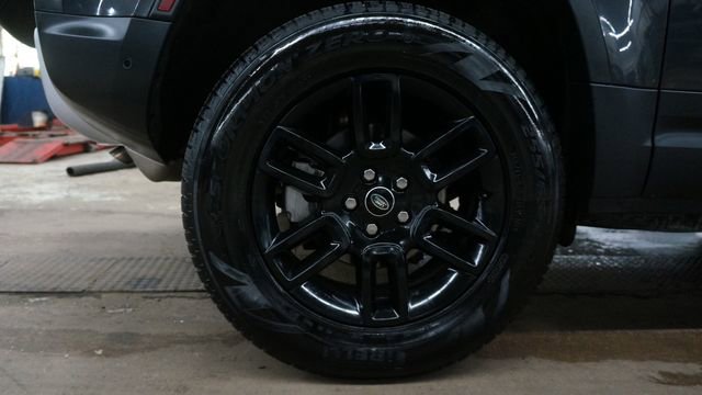 Used 2023 Land Rover Defender 90 S image 76