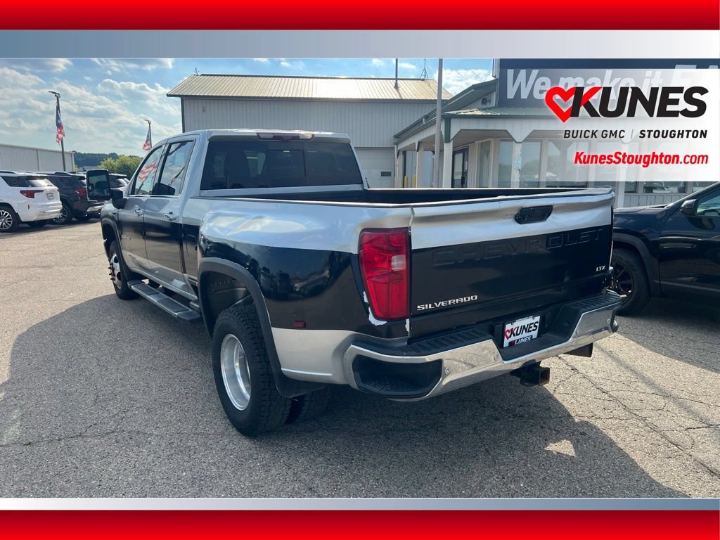 Used 2020 Chevrolet Silverado 3500 LTZ w/ LTZ Plus Package AWD/4WD image 6