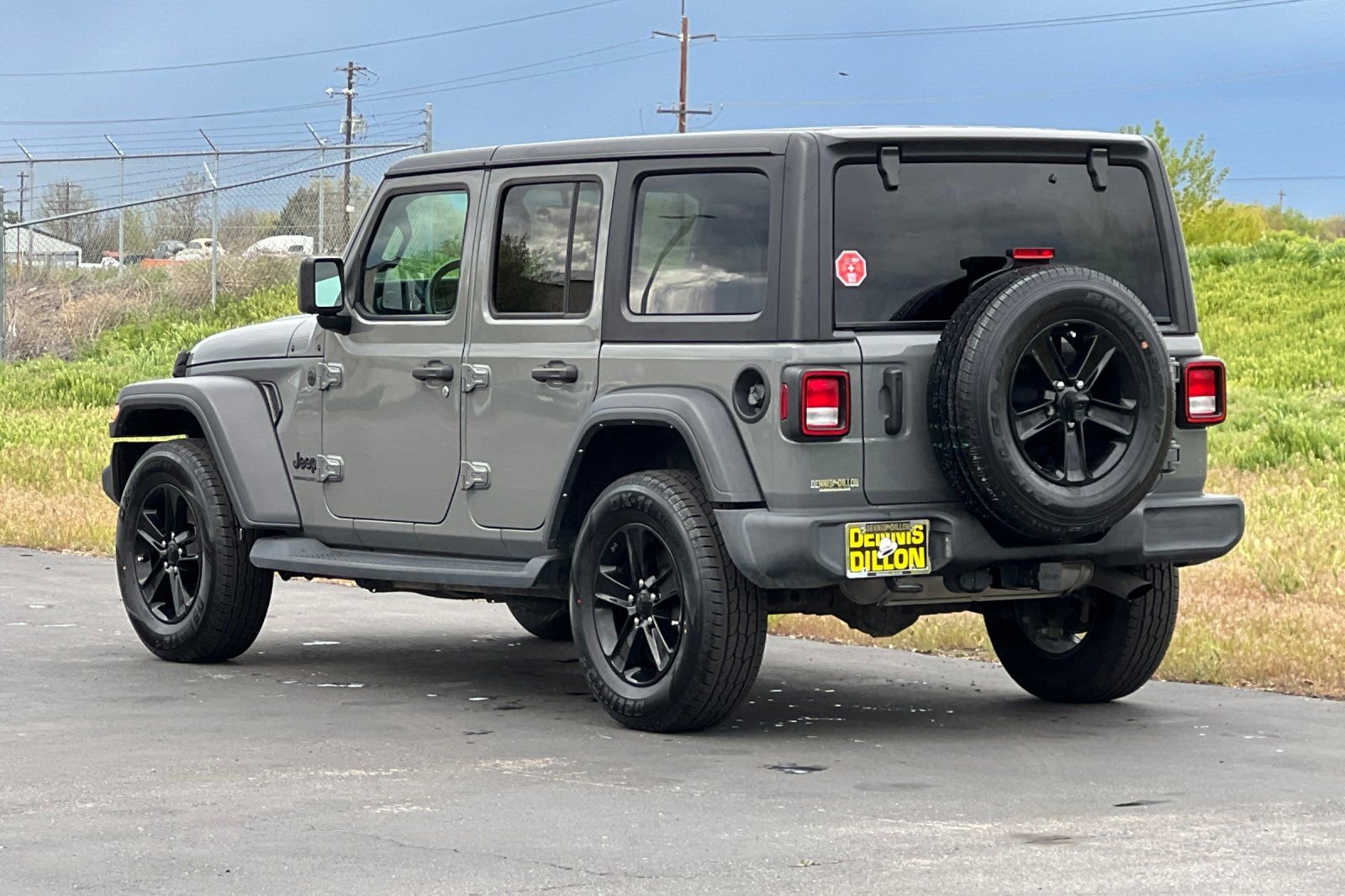 Used 2023 Jeep Wrangler Sport image 6