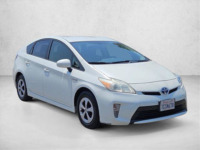 Used 2014 Toyota Prius Four FWD image 3