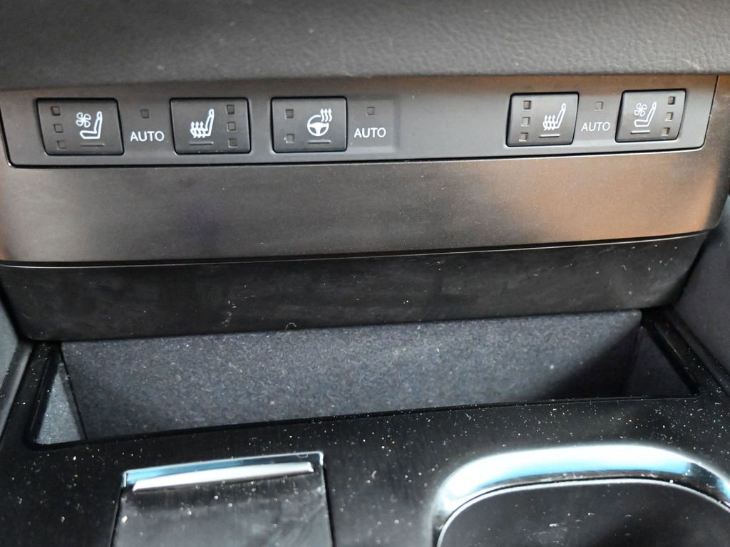 Used 2023 Lexus ES 350 w/ Premium Package image 14