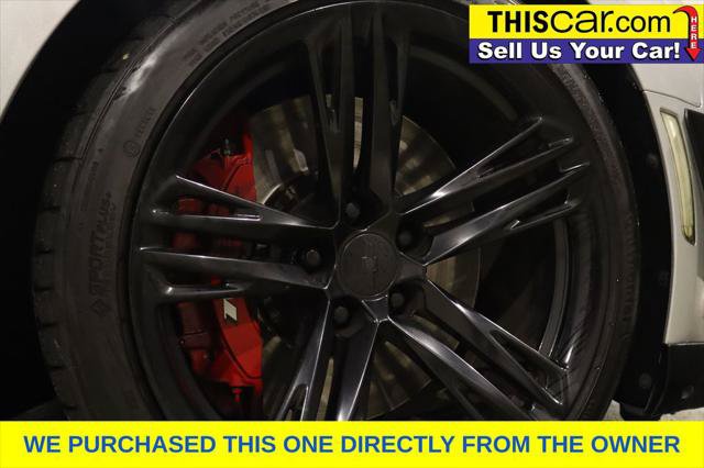 Used 2019 Chevrolet Camaro ZL1 RWD image 12