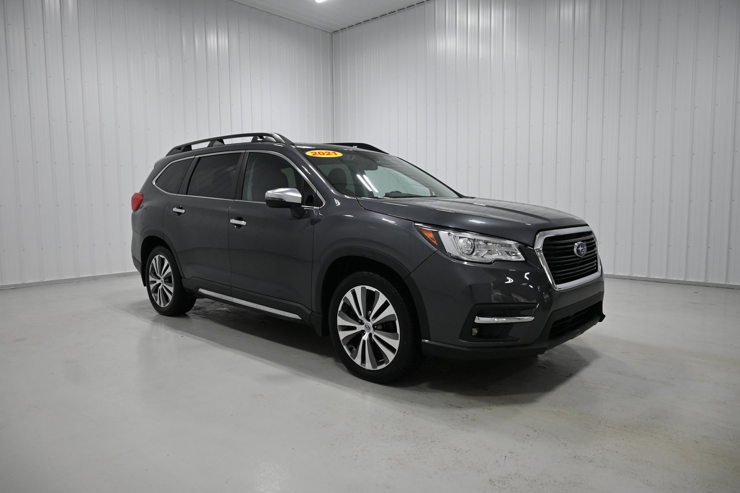 Used 2021 Subaru Ascent Touring w/ Popular Package #2A AWD/4WD image 2