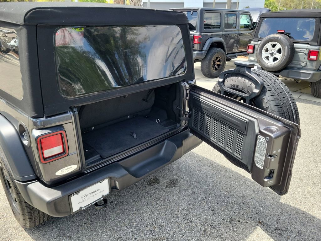Used 2024 Jeep Wrangler Sport image 14