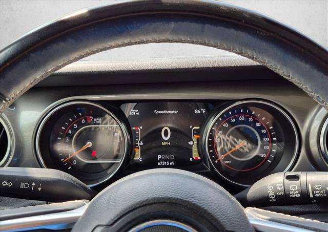 Used 2019 Jeep Wrangler Unlimited Sahara AWD/4WD image 13