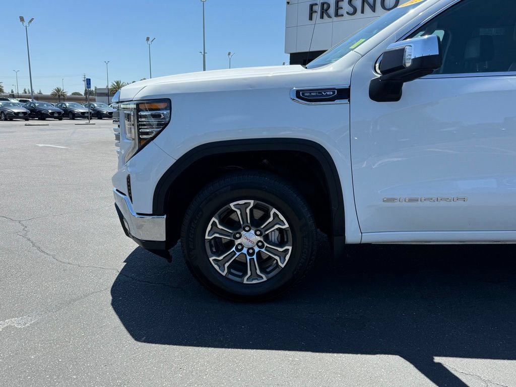 Used 2025 GMC Sierra 1500 SLT RWD image 5