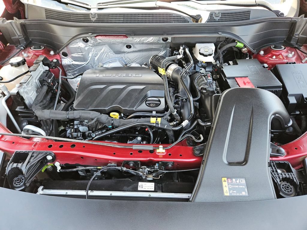 Used 2025 Chevrolet Trax LT w/ LT Convenience Package FWD image 28