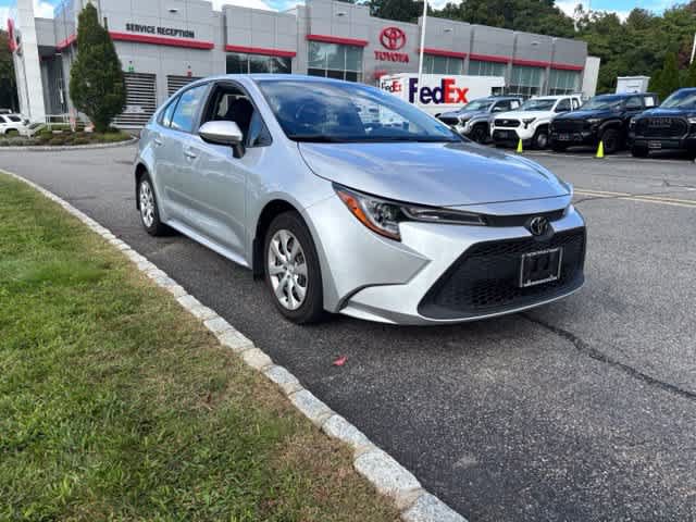 Used 2021 Toyota Corolla LE w/ Carpet Mat Package (TMS) FWD image 3