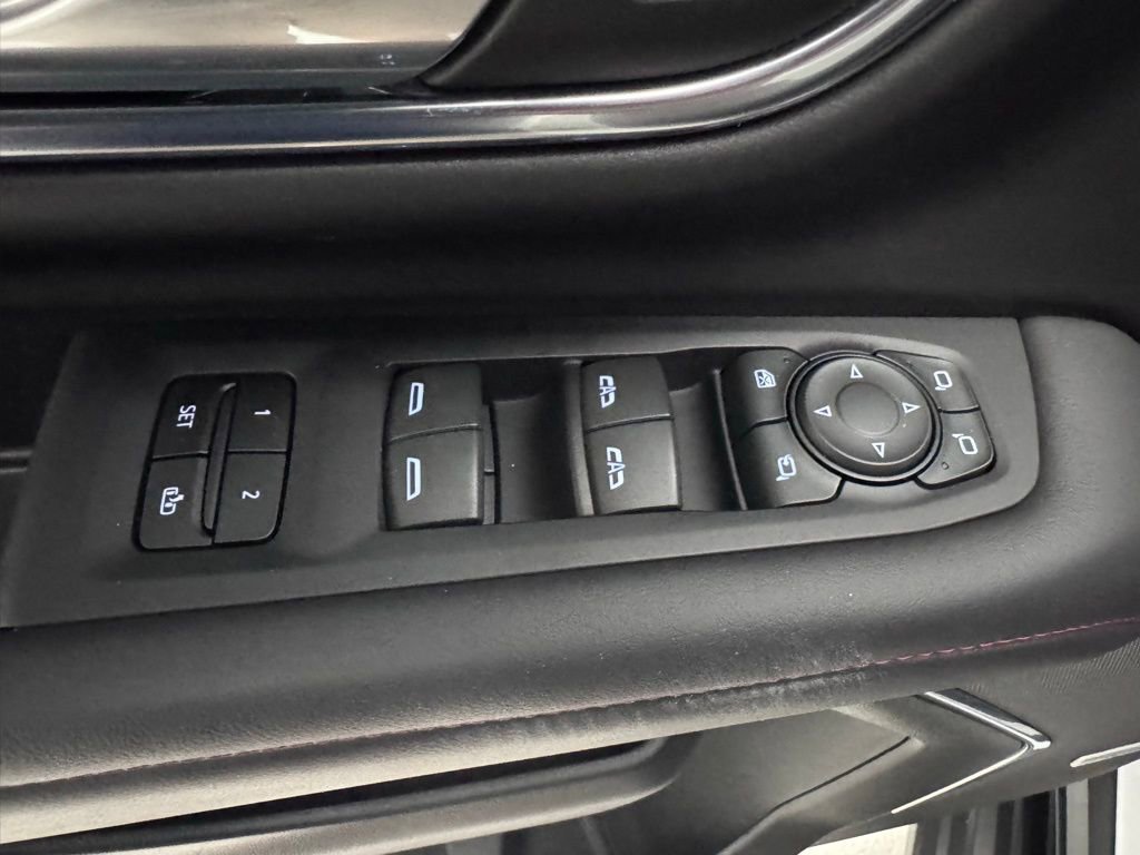 Certified 2024 Chevrolet Suburban RST w/ Luxury Package image 12