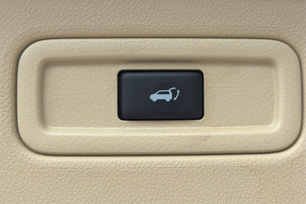 Used 2017 INFINITI QX70 2WD image 28