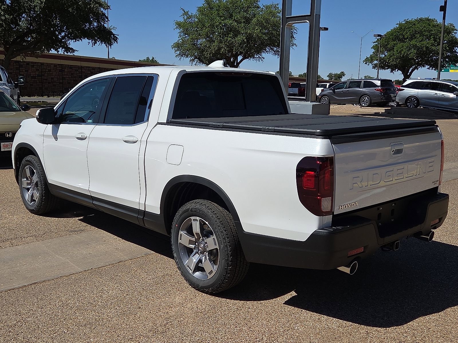 New 2026 Honda Ridgeline RTL image 3