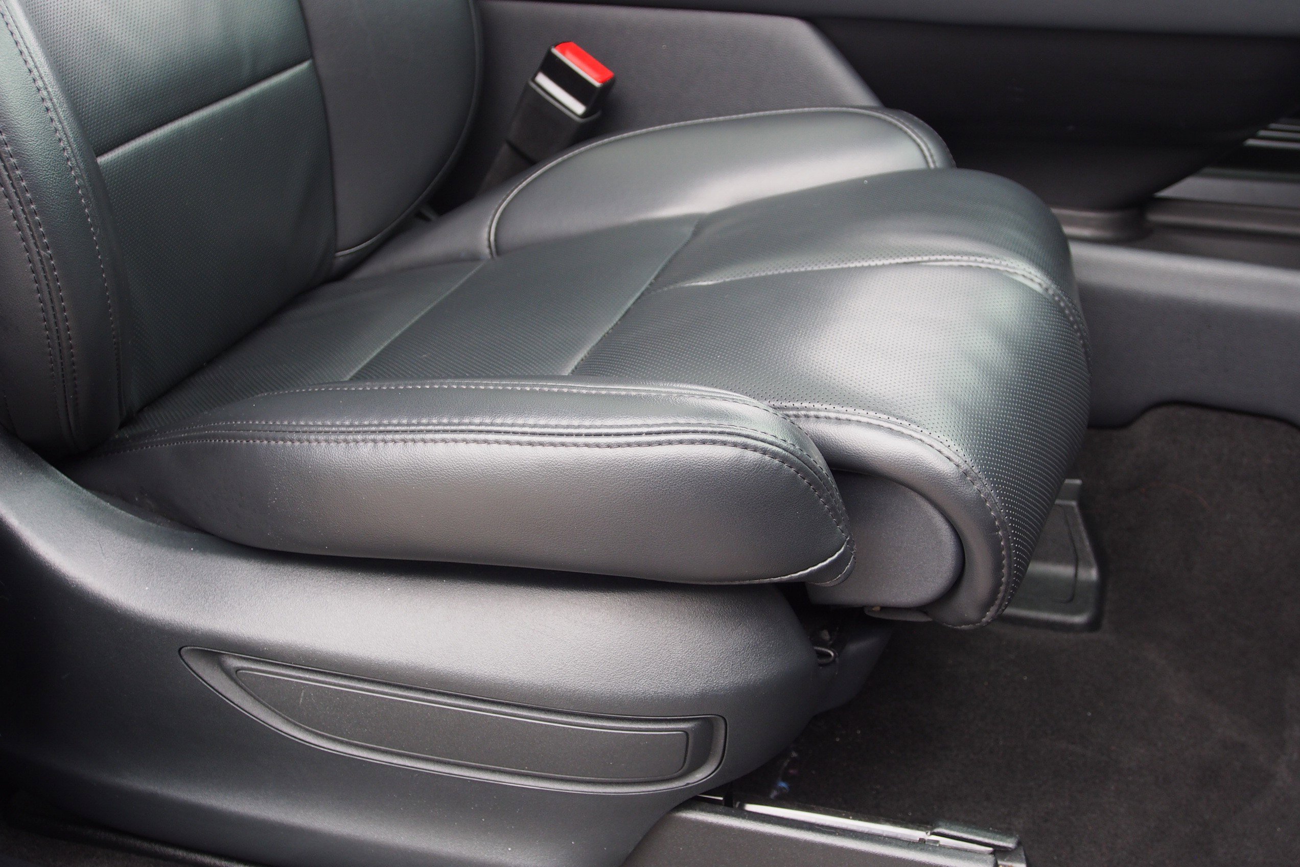 Used 2024 Lincoln Navigator Premiere image 13