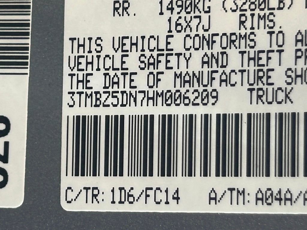 Used 2017 Toyota Tacoma SR5 w/ Tow Package image 39