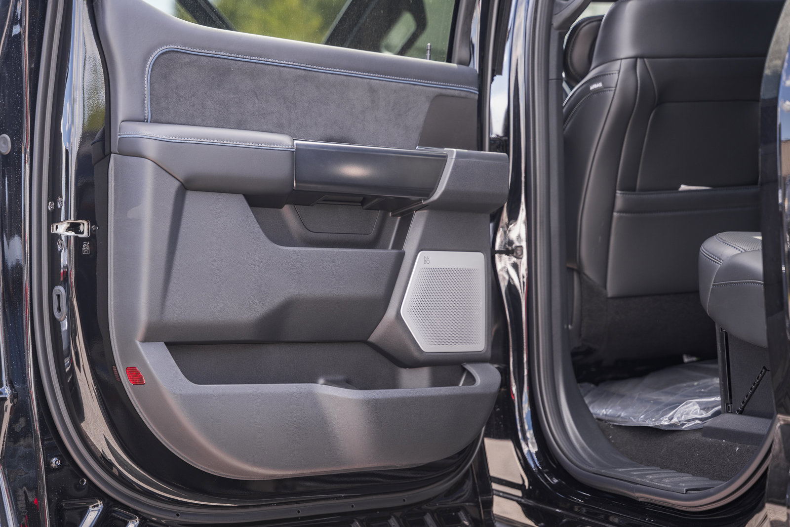 New 2026 Ford F250 Platinum image 44