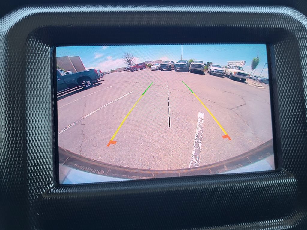 Used 2021 Jeep Wrangler Unlimited Sahara AWD/4WD image 13