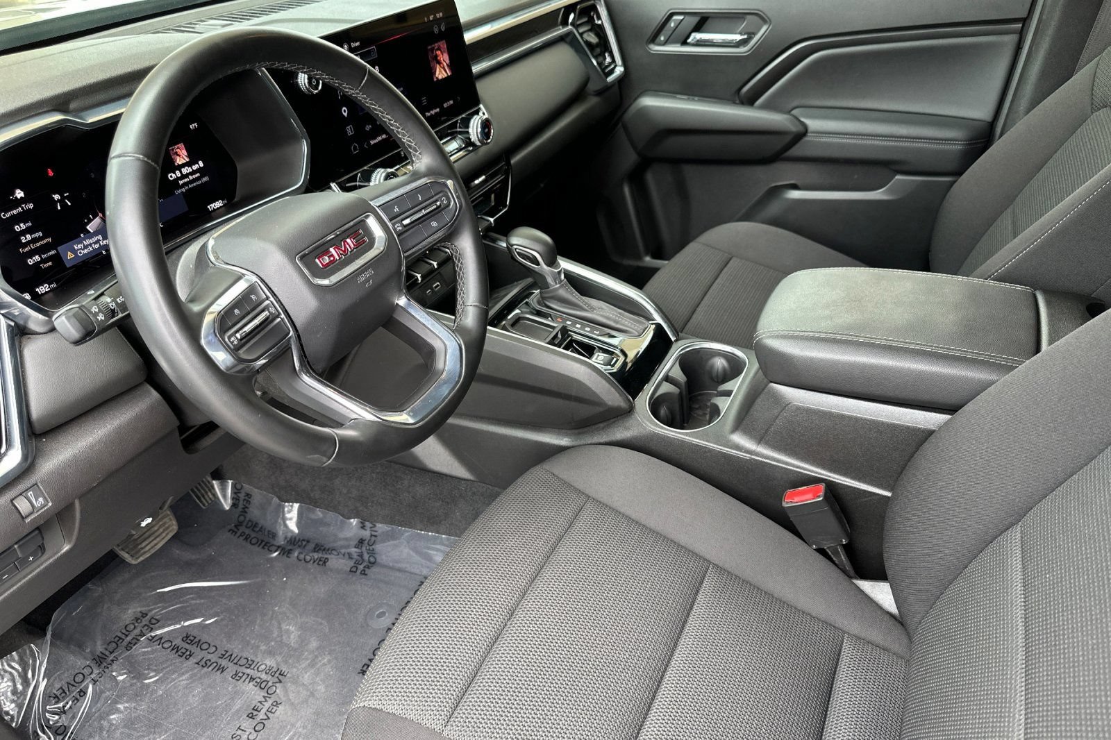 Used 2025 GMC Canyon Elevation RWD image 10