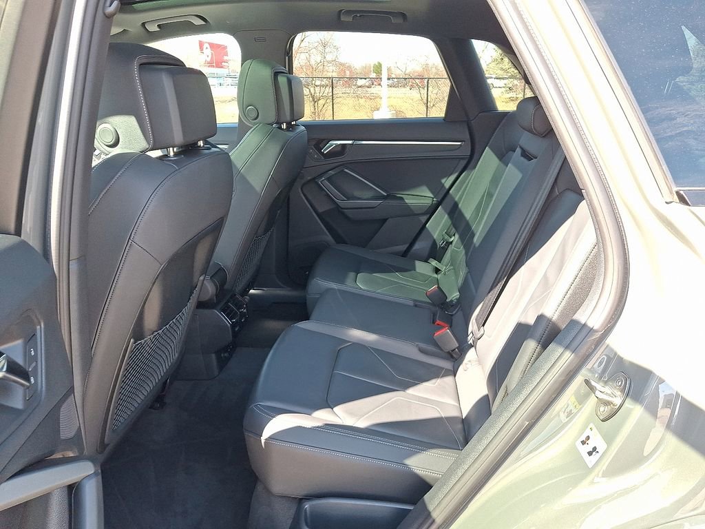 Certified 2023 Audi Q3 2.0T Premium Plus w/ Premium Plus Package image 10