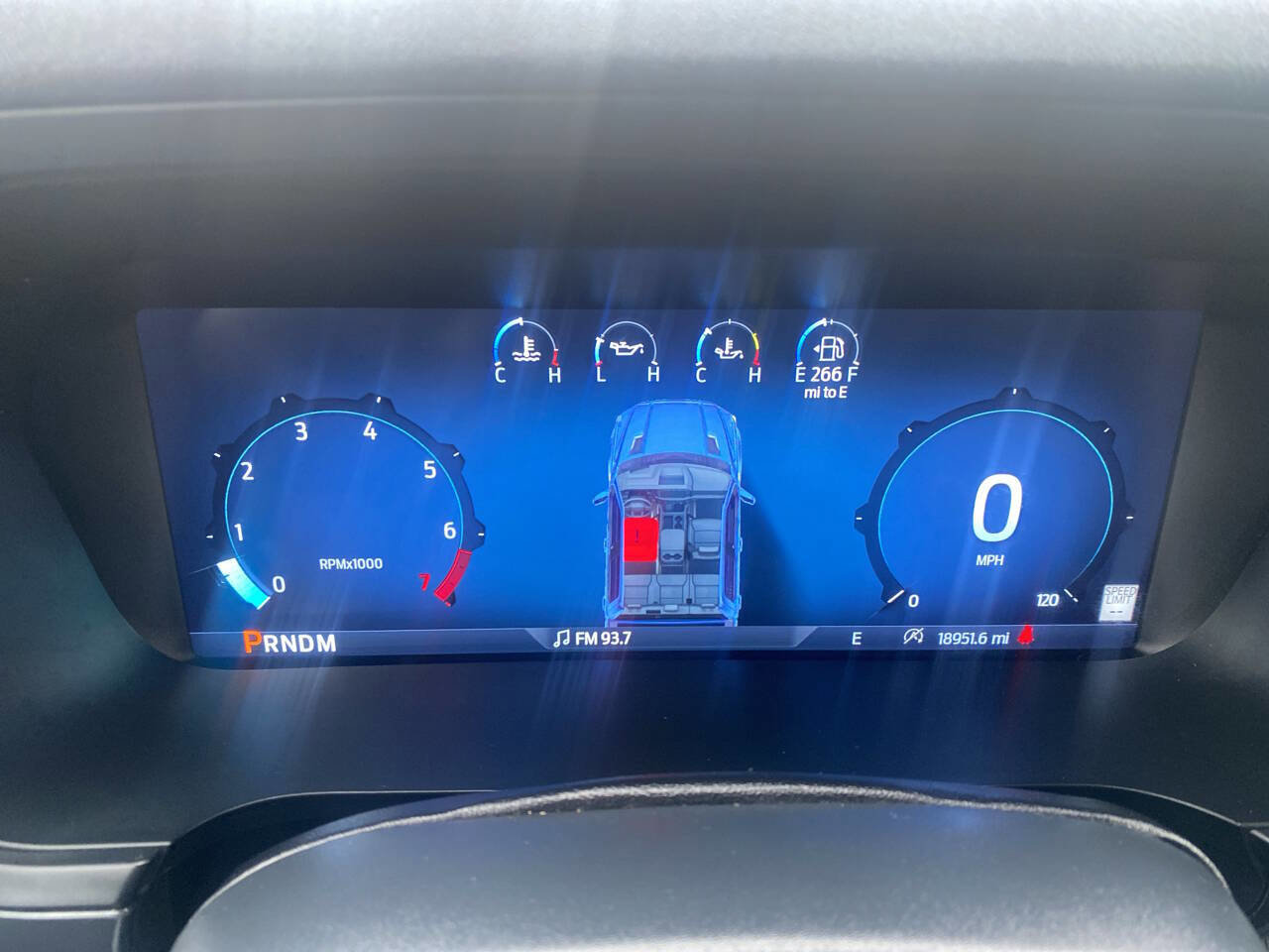 Used 2025 Ford F150 Lariat w/ FX4 Off-Road Package image 28