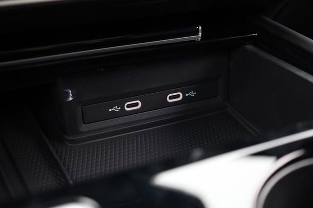 New 2026 Volkswagen Atlas Cross Sport SEL image 17