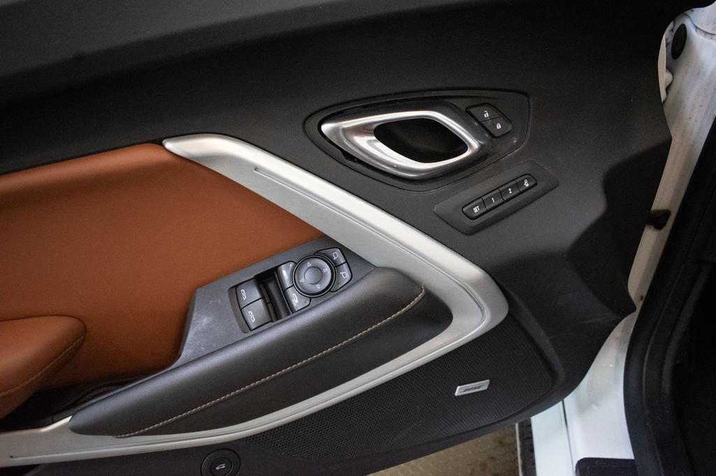 Used 2021 Chevrolet Camaro SS RWD image 24