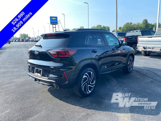 Used 2025 Chevrolet TrailBlazer RS w/ Convenience Package AWD/4WD image 8