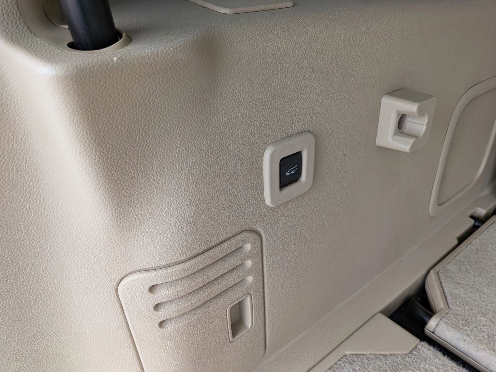 Used 2017 Ford Expedition EL XLT w/ Equipment Group 202A image 33