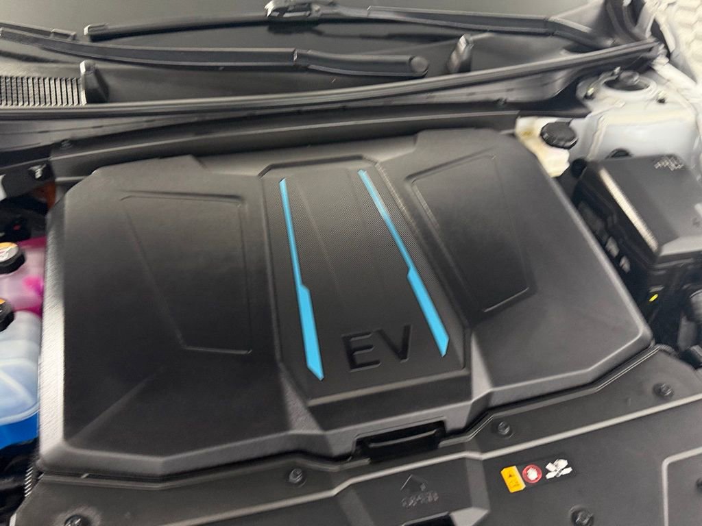 Used 2024 Hyundai Ioniq 5 SEL RWD image 38