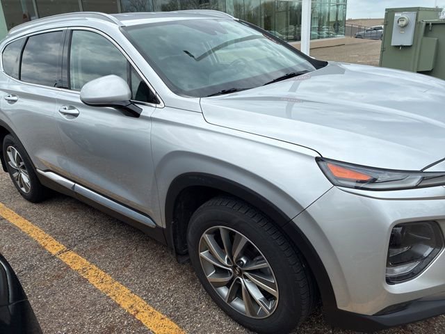 Used 2019 Hyundai Santa Fe SEL FWD image 3
