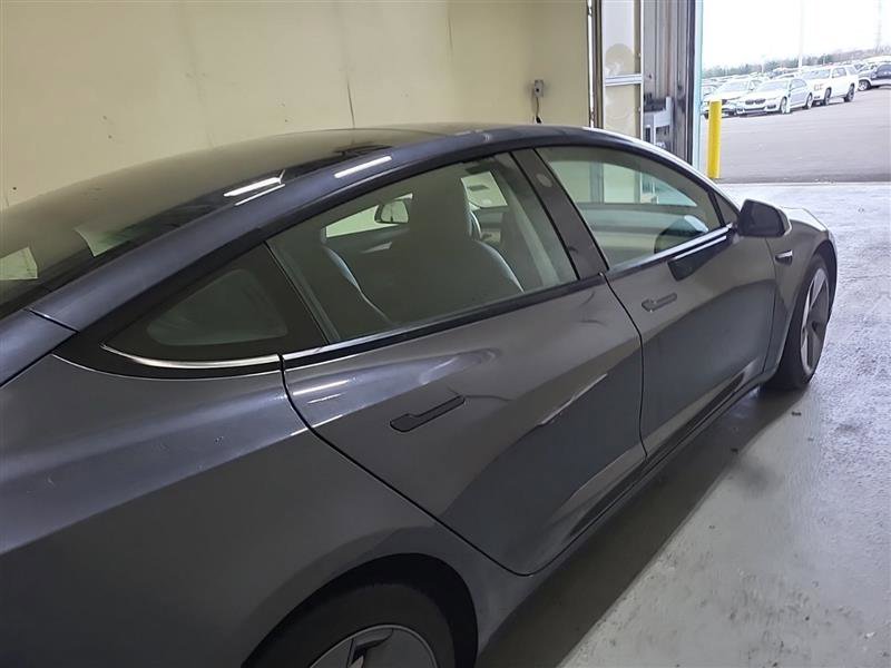 Used 2023 Tesla Model 3 Standard Range image 10