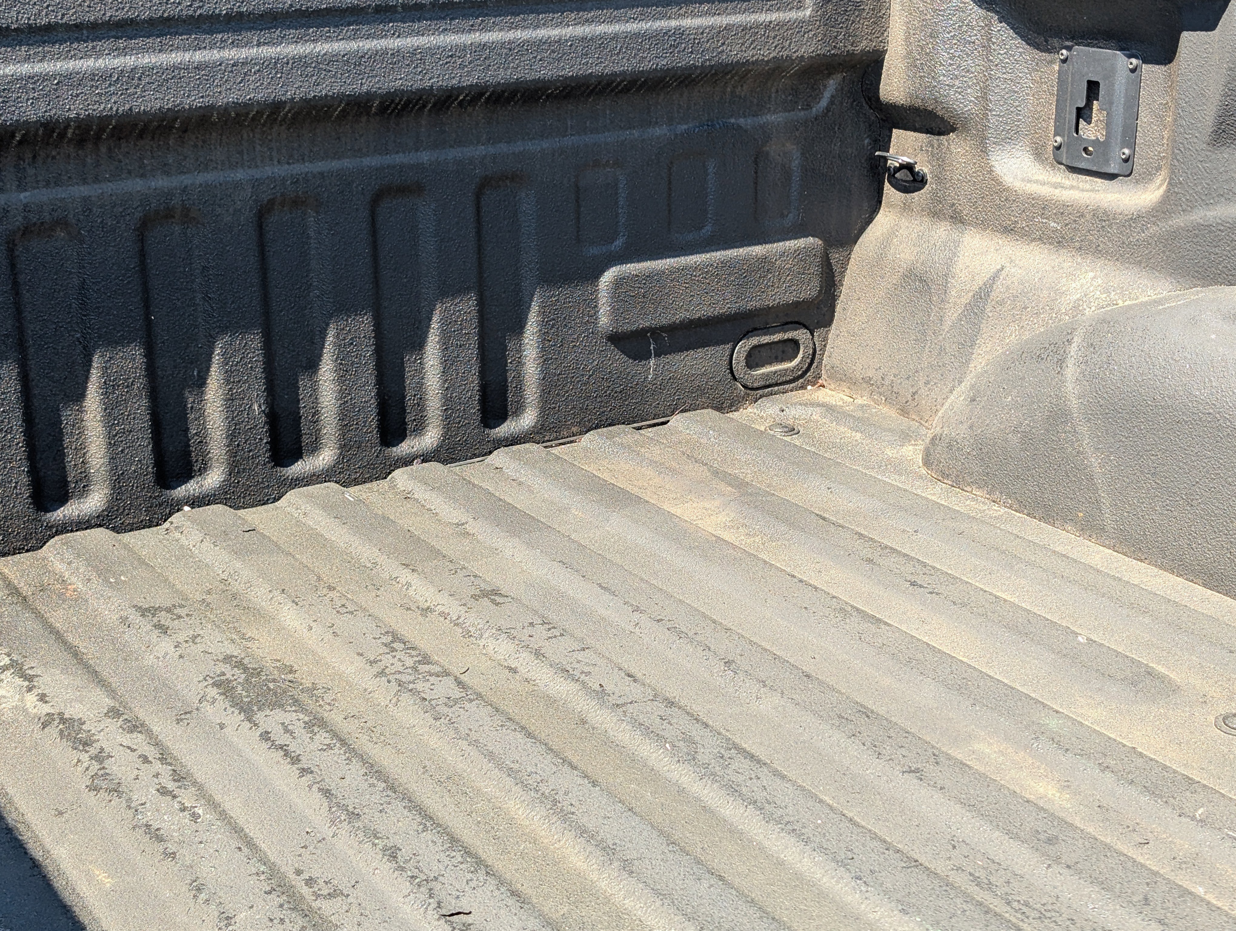 Used 2020 Ford F150 Lariat image 10