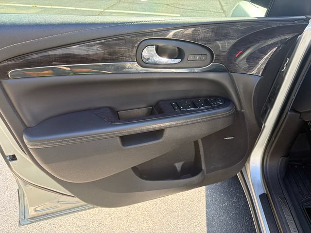 Used 2015 Buick Enclave Premium w/ Experience Buick Package AWD/4WD image 12