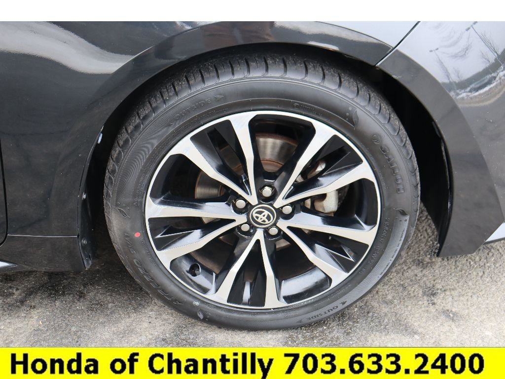 Used 2020 Toyota Corolla LE image 30