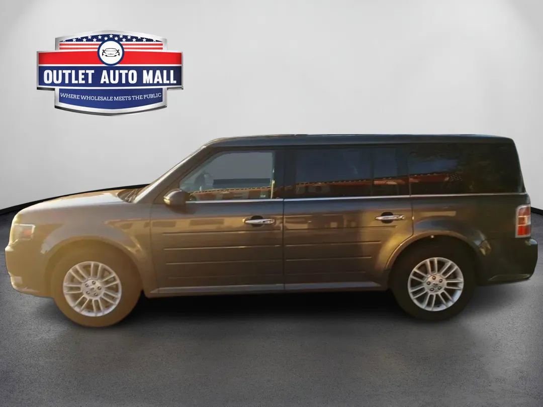 Used 2018 Ford Flex SEL w/ Equipment Group 202A FWD image 5