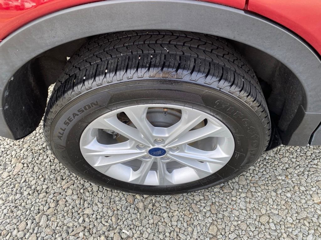 Used 2019 Ford Escape SE FWD image 24