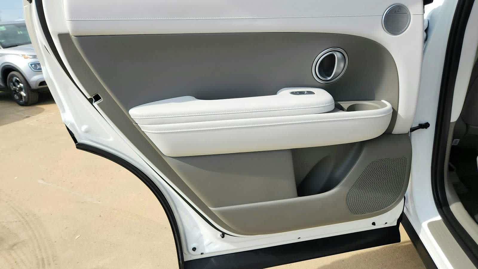 New 2026 Hyundai Palisade SEL FWD image 24