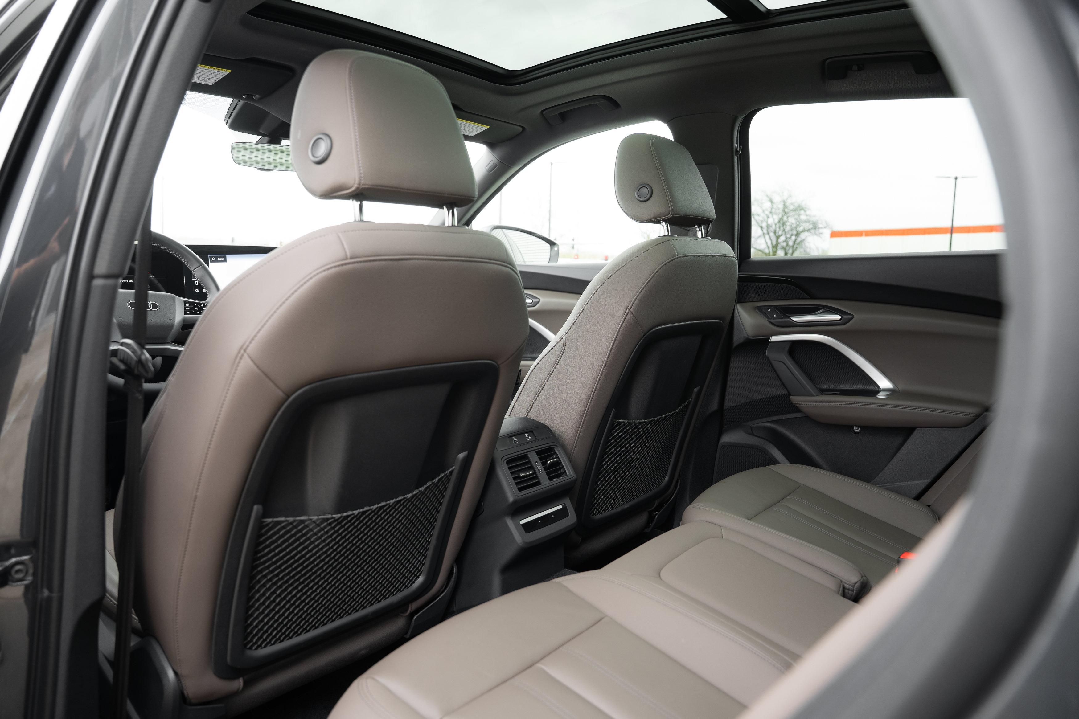 Certified 2025 Audi Q5 Premium w/ Convenience Package AWD/4WD image 24