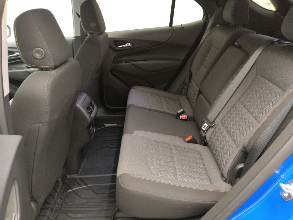 Used 2024 Chevrolet Equinox LT w/ LPO, Floor Liner Package FWD image 18