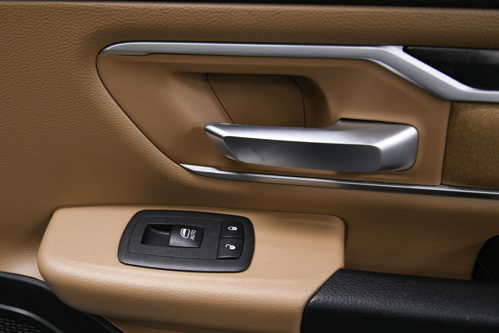 Used 2020 RAM 1500 Big Horn image 25