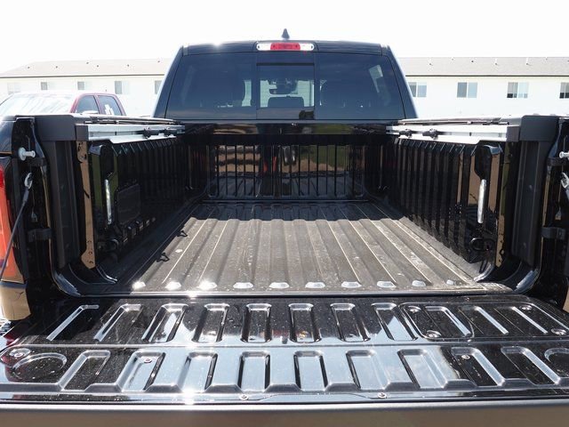 New 2026 RAM 1500 Rebel w/ Rebel Level 2 Equipment Group AWD/4WD image 16