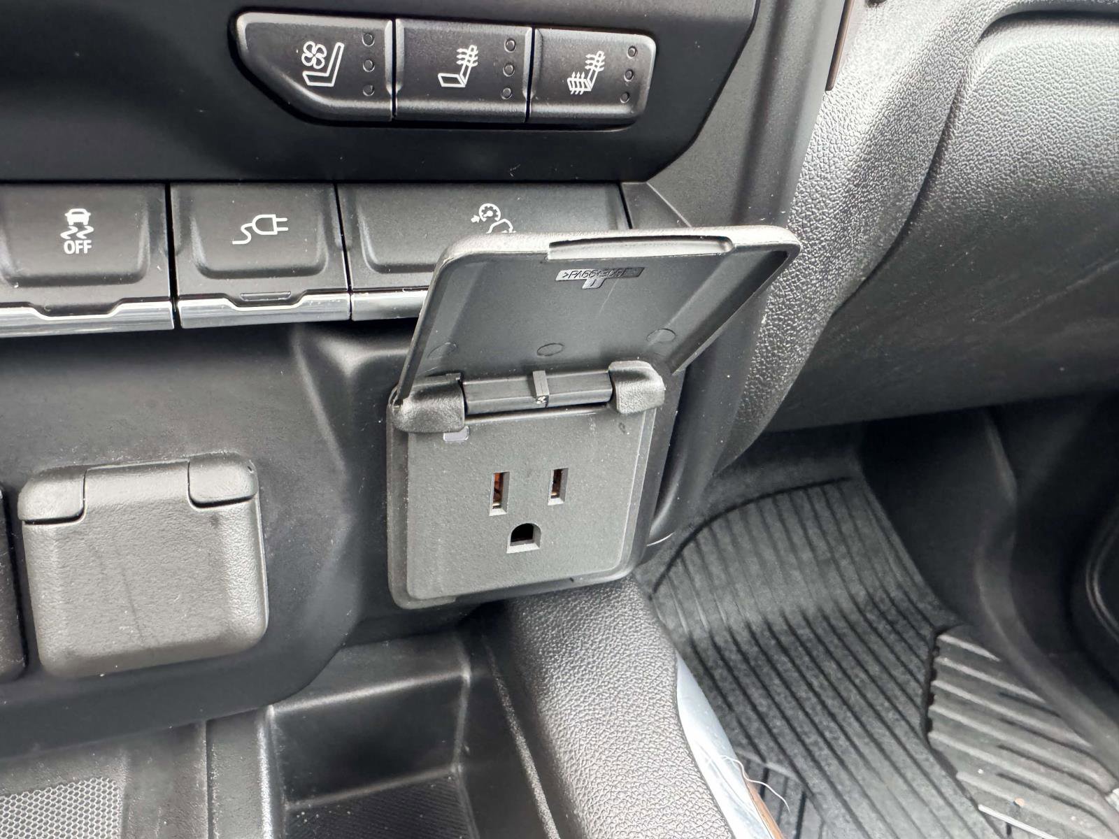 Used 2020 Chevrolet Silverado 3500 High Country w/ Z71 Off-Road Package image 41