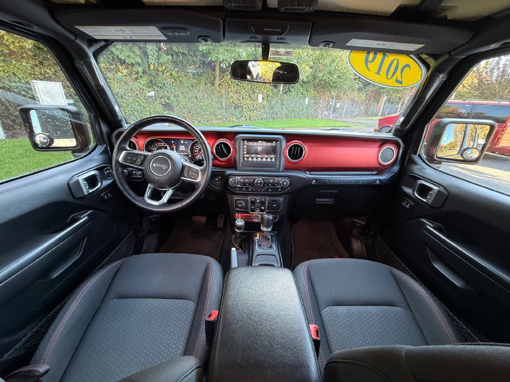 Used 2019 Jeep Wrangler Unlimited Rubicon w/ Cold Weather Group AWD/4WD image 21