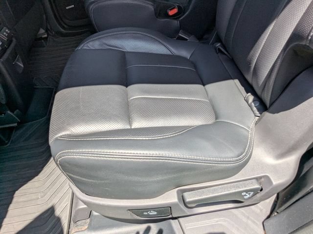 Used 2022 Subaru Ascent Touring AWD/4WD image 34