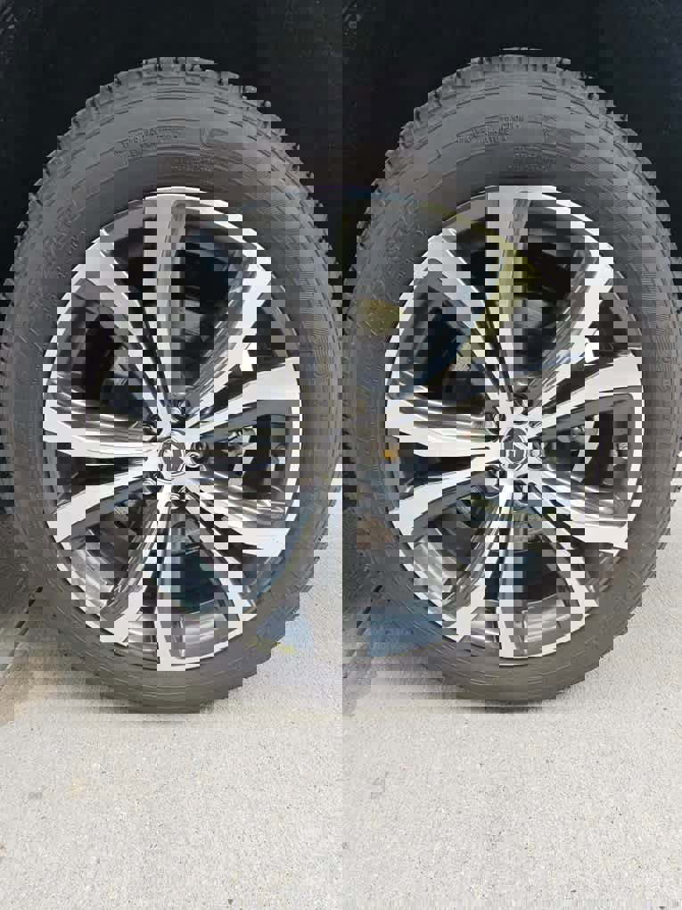 Used 2020 Lexus RX 450h AWD w/ Premium Package image 19