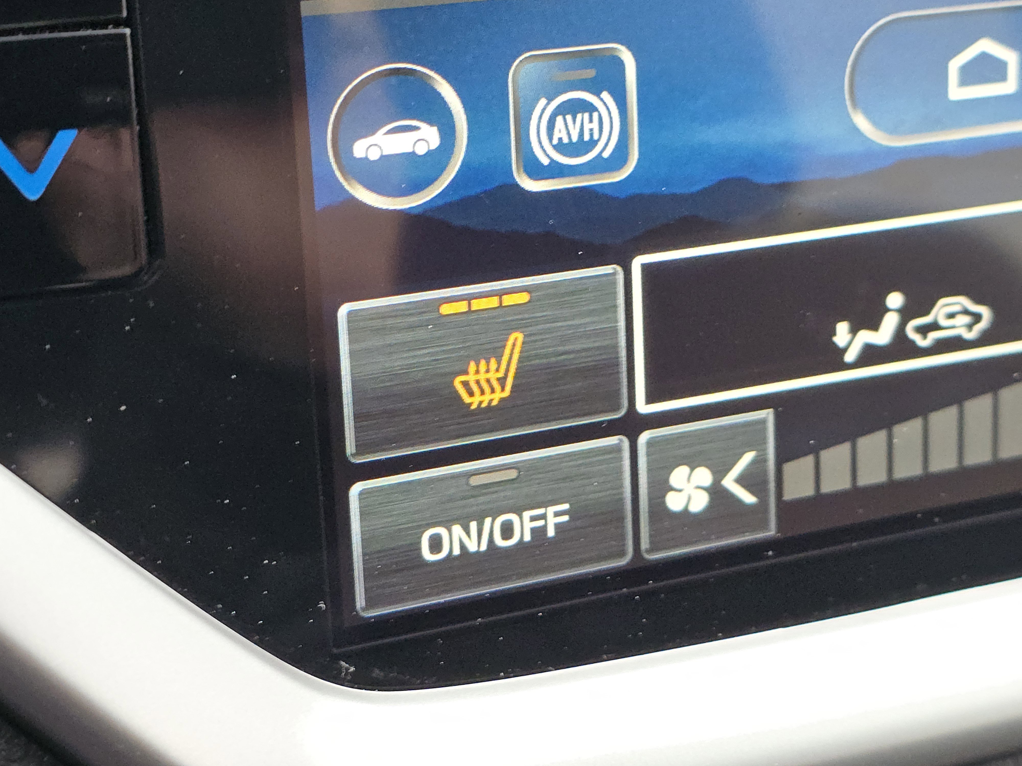 Certified 2024 Subaru Ascent Premium w/ Convenience Package image 11