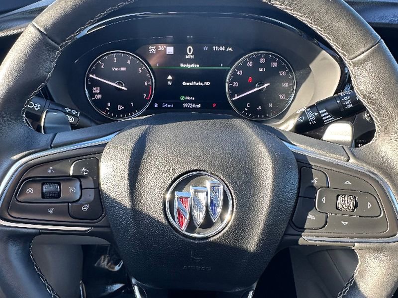 Used 2023 Buick Envision Avenir image 16