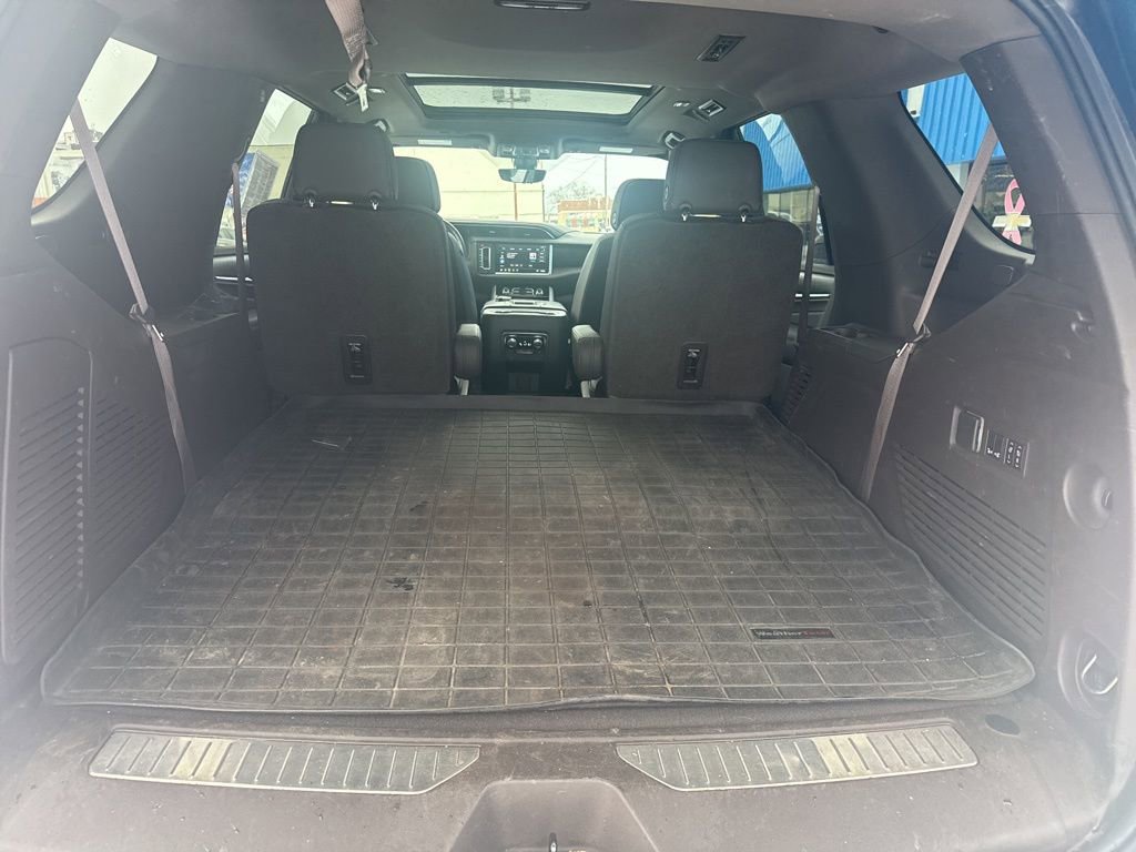 Used 2021 GMC Yukon Denali w/ Advanced Technology Package image 39
